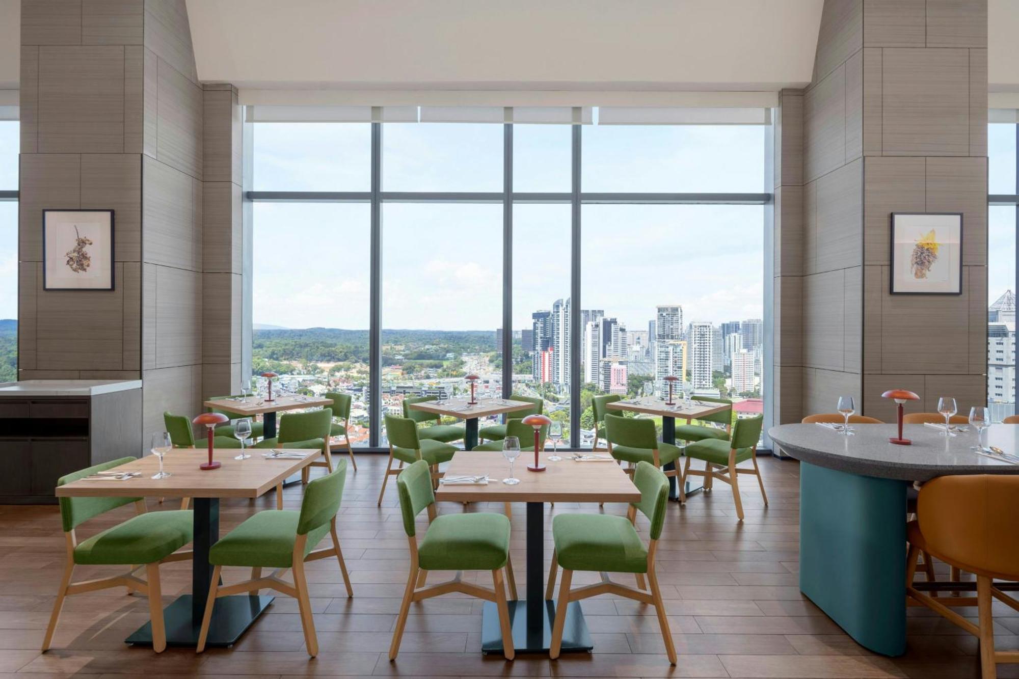 Courtyard By Marriott Singapore Novena Exterior photo